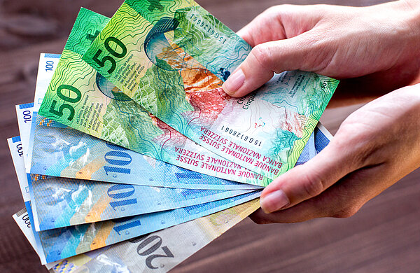 Grammar school preparation costs (gymnasium prep costs)